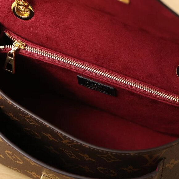 🍀Louis Vuitton Passy Bag Monogram - Picture 8 of 10